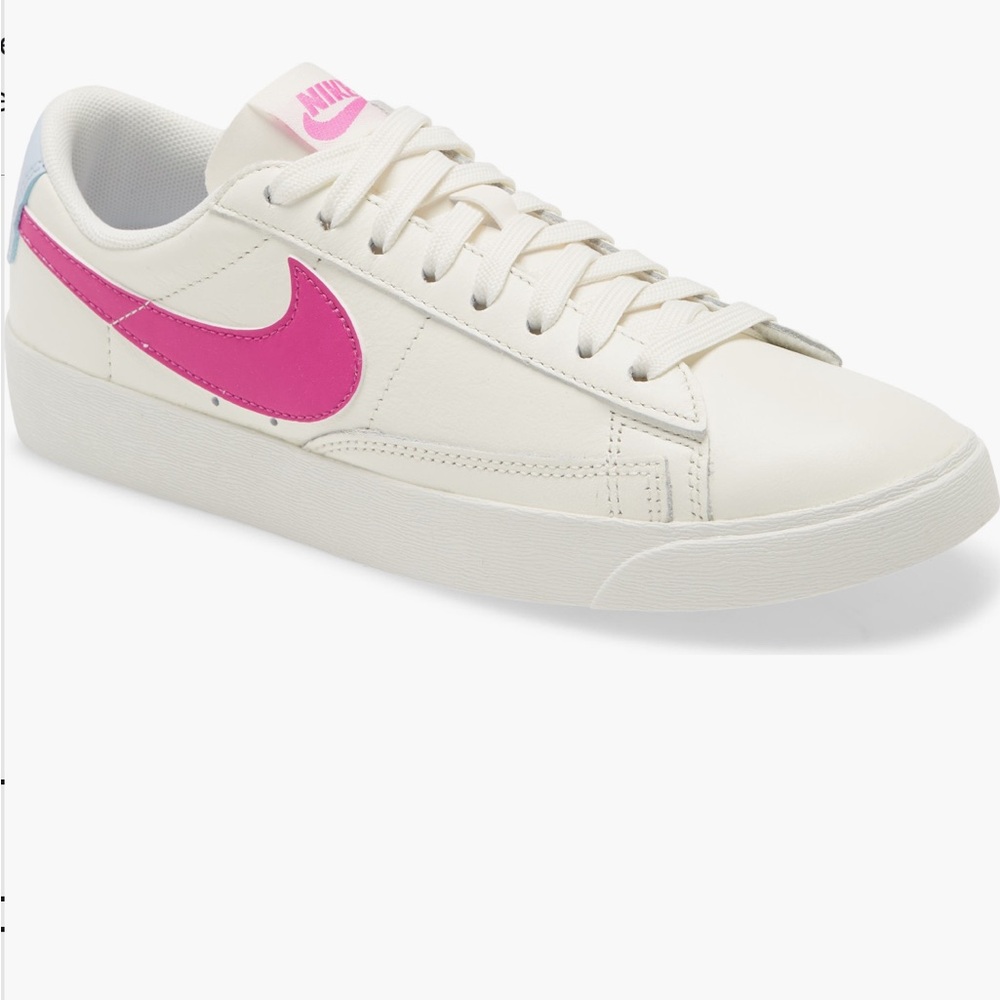 Nike Blazers Sz 8.5